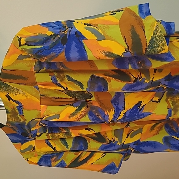 Blouse - Picture 6 of 6